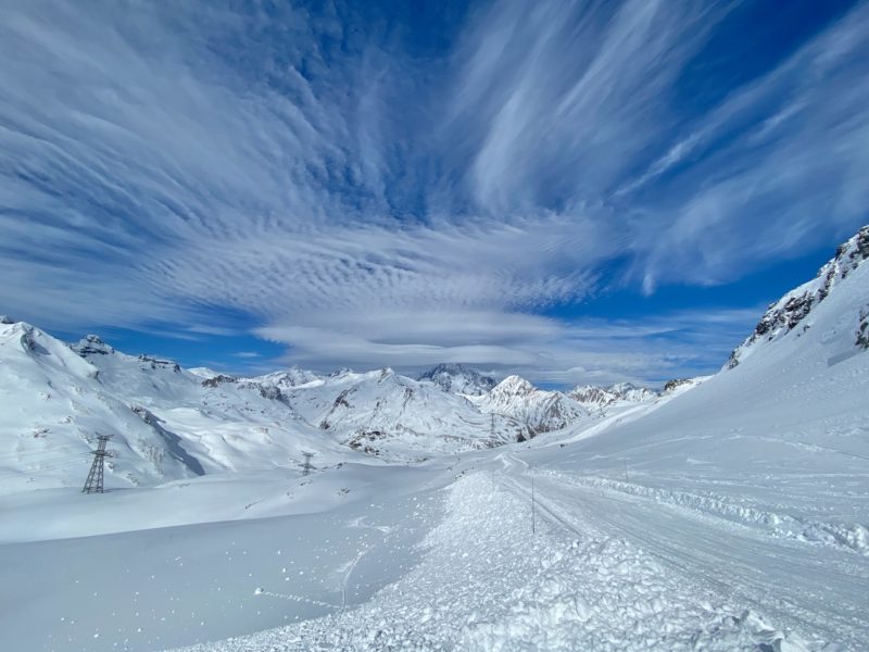 La Thuile to La Rosiere. Image © PlanetSKI